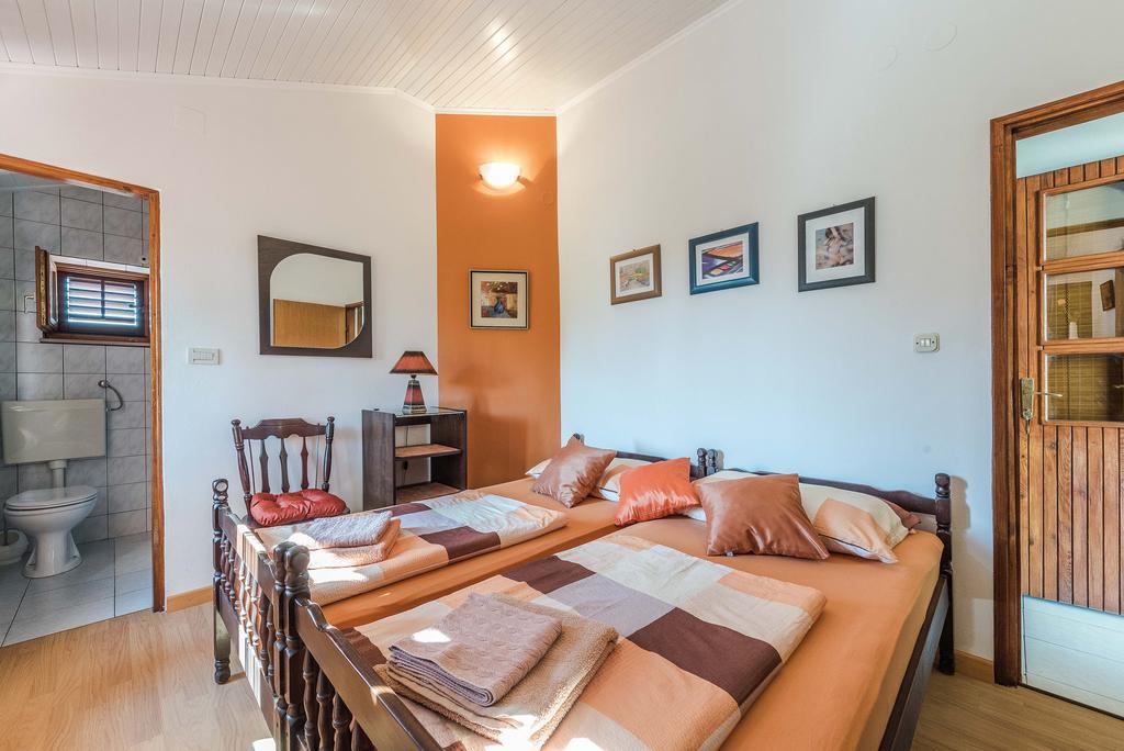 Eva Apartment
